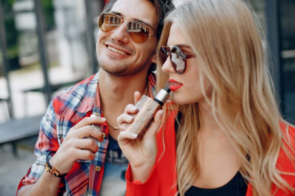 Les avantages de faire son liquide de cigarette électronique soi-même